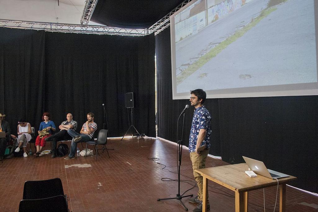 Michele bee 's speech during pur conference #TEHmeeting79 #TEH79people #lecce