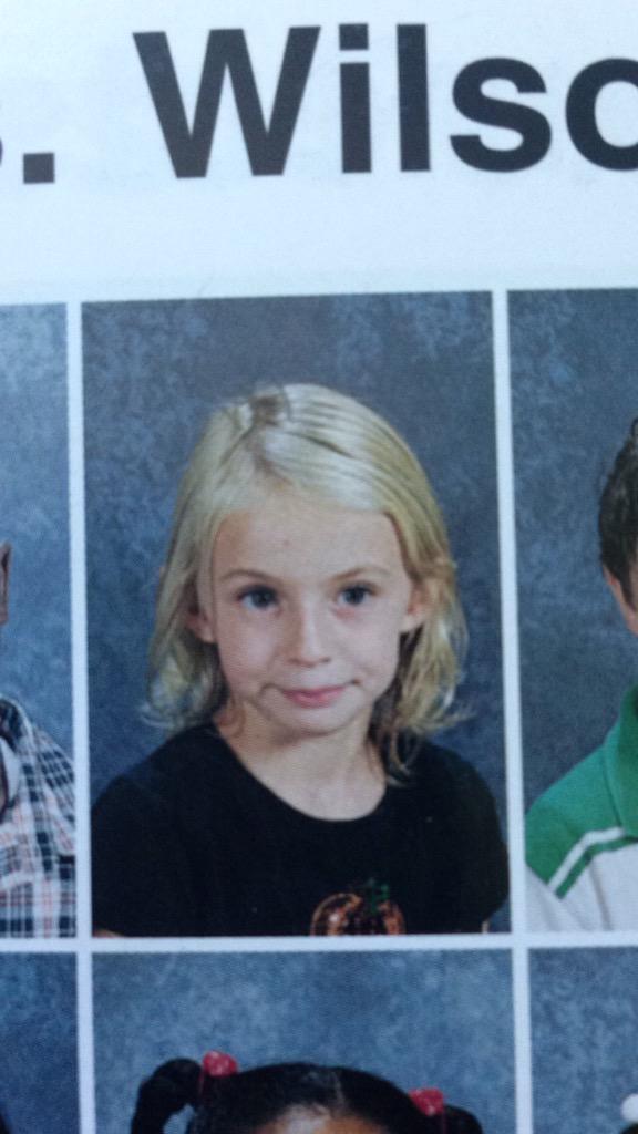 bunnydisha's tweet photo. Pajama boy kid's long lost sister😂😂 http://t.co/0kiEpOntXu