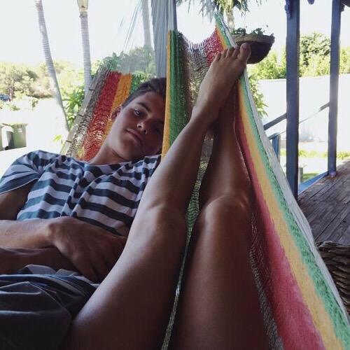 Alextrxm's tweet photo. le genre d'été que je veux http://t.co/o1rFgygmQj
