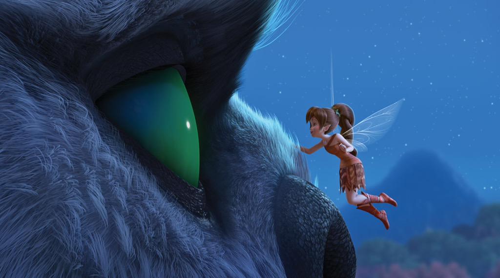 ♬ لو فقدتَ طريقك و الدربُ طويل
تُهتَ في الظُلمة عندي بدليل
صوتي سيكونُ هو الدَليل
سأنيرُ لَكَ الطريـــق ♬