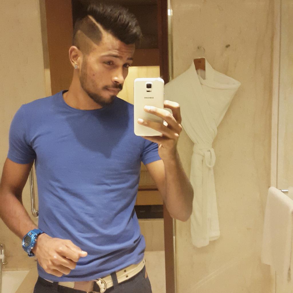 Hardik Pandya Flaunts His Stylish Hairdo in New Instagram Post. Check -  News18-gemektower.com.vn