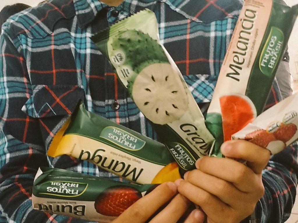publicitantes's tweet photo. #MomentoNatural no #AboutBussiness2015 pegue o Picolé poste a foto com as Hashtag. Concorra voucher @FrutosdoBrasil http://t.co/ldcRkkWAjr