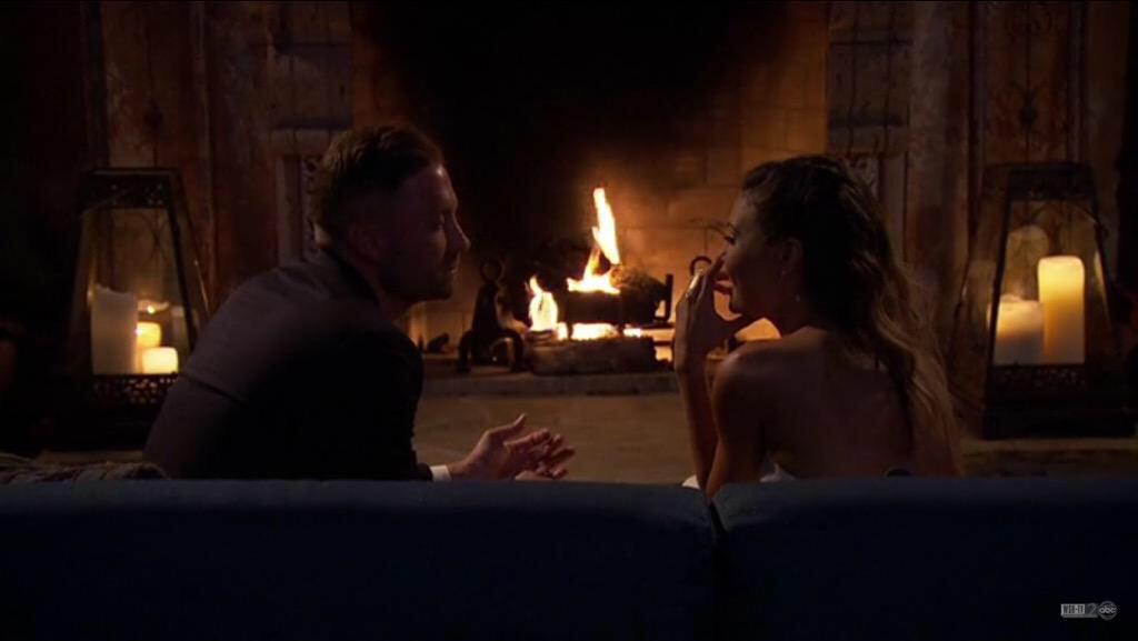 The Bachelorette 11 - Kaitlyn Bristowe - Epi 2 May 25th - *Sleuthing - Spoilers* - Page 25 CFtOQVuUIAAvTYL