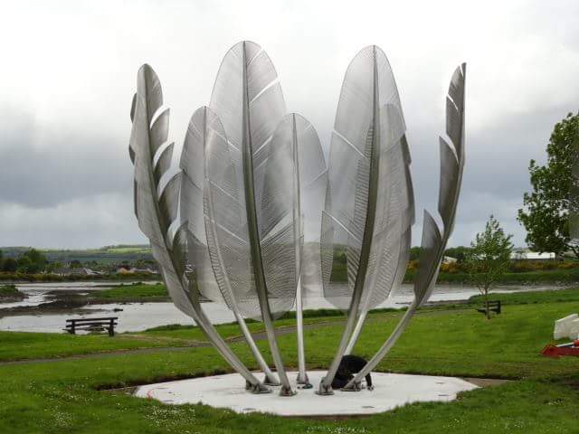 Apachebird1's tweet photo. Art and gratitude http://t.co/jv5kE3YR5J
