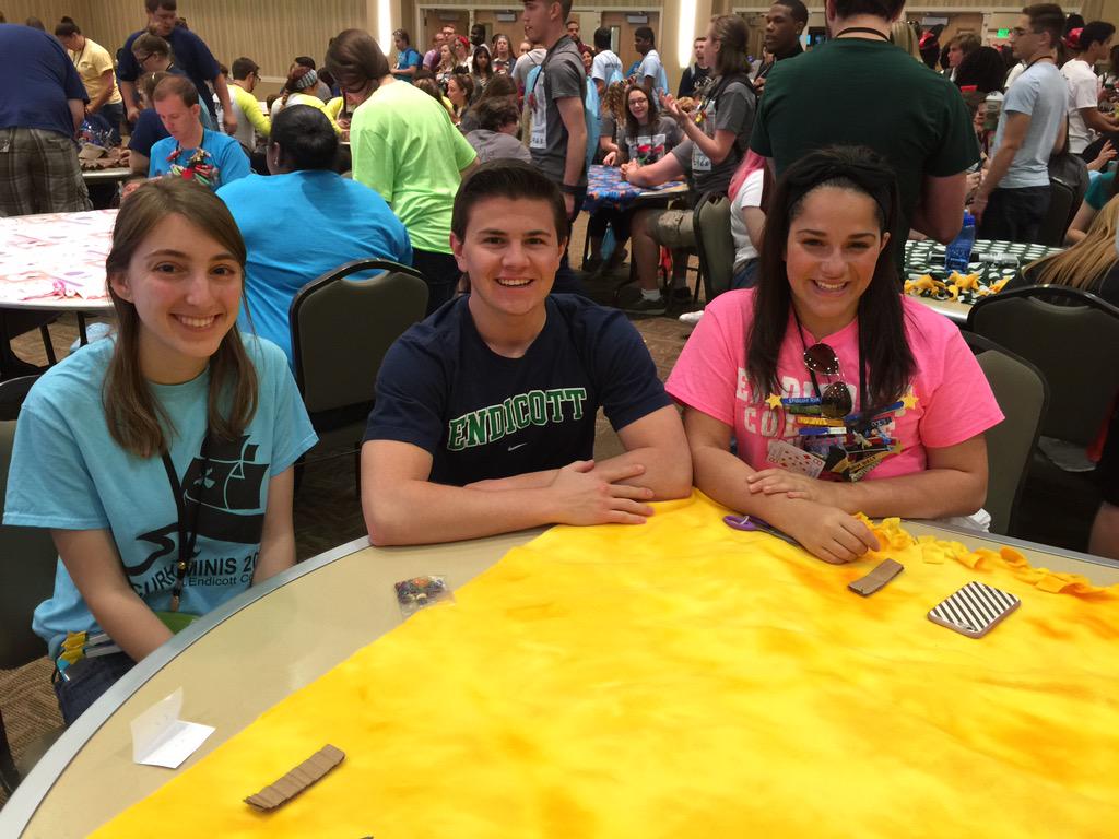 <a href="/EndicottRHA/">Endicott College RHA</a> helping make blankets for #ProjectLinusND <a href="/NEACURH/">NEACURH</a> #OCMandNEACURH