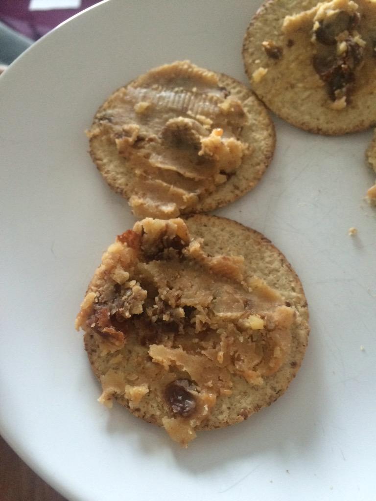 itsjuststewart's tweet photo. Mmmmmmm... Sticky Toffee cheese from @blackscheese at #IHSS15 on some oatcakes.. http://t.co/B1wTmvR0nS
