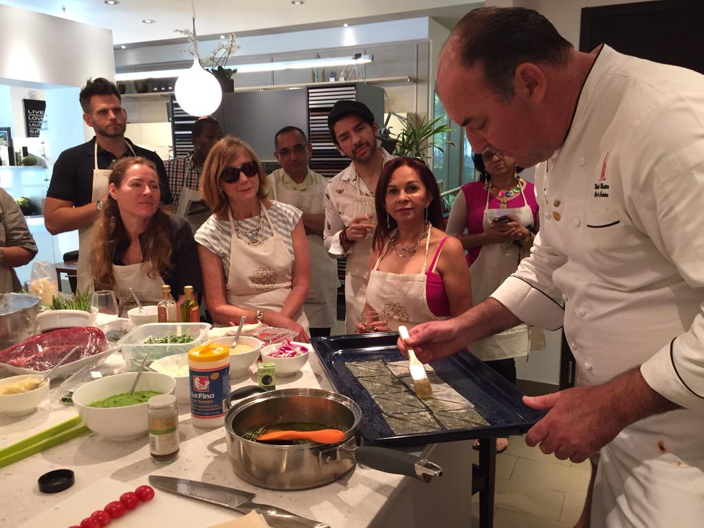 Urban Traveler tweet media