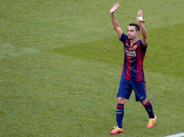Blaugrany's tweet photo. تشافي يودع برشلونة من الباب الكبير #وداعا_تشافي #GoodByeMaestro http://t.co/JEH41VT4xs