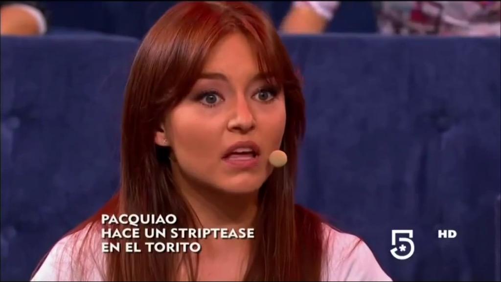 boyerouss's tweet photo. Chan chan ! Este .... Un baile herotico , cachondo.. UN STRIPTISE 😂😂😂😂😂 #MeCaigoDe @Anboy88 http://t.co/xSc0CiQDwR