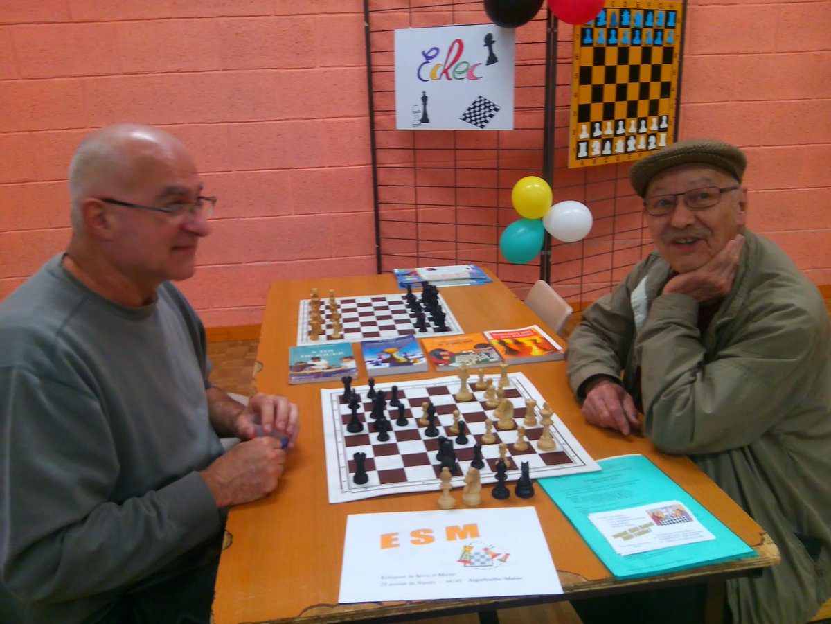esmechecs's tweet image. Découverte des échecs : une des activités de la journée Samedi Loisirs organisée par la commune de Château Thébaud