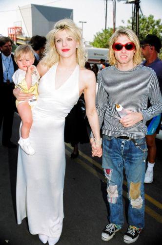 Kurt Cobain with daughter Frances Bean &amp; Courtney Love, at the 1993 VMAs.