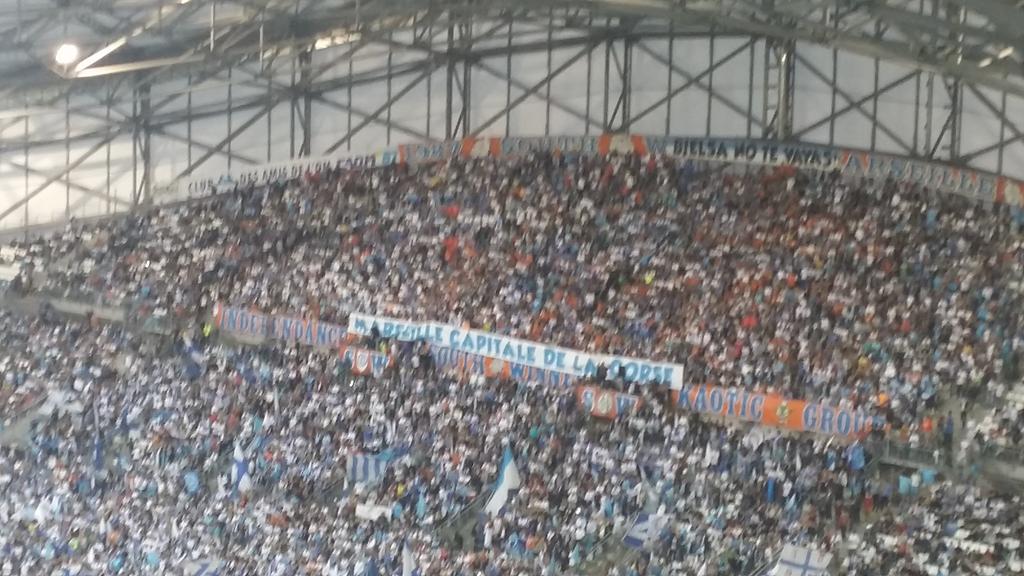 juargenti's tweet photo. Marseille capitale de la Corse. Du broutch' et de la figadeli. #OMSCB http://t.co/BmMXy2LFOx