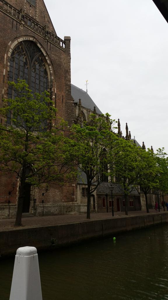 IngridZon's tweet photo. Vandaag een dagje (met de trein) naar #Dordrecht  geweest. Mooie stad dus zeer de moeite waard! http://t.co/oGpoTAKRtr