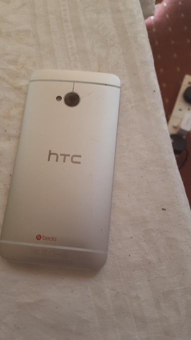 Selling HTC one for &euro;325 but open to offers.dual speakers on front,Dr dre sound.mint condition.interested<a href="/tag/hontheirish"class="tags"><span>#hontheirish</span></a>