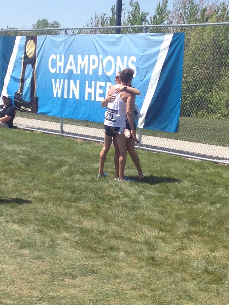 ethandav_'s tweet photo. Mom and dad showing us what true love is after an All-American performance. Congrats Slick Rick! #GVTF http://t.co/hyKx5DTBzp