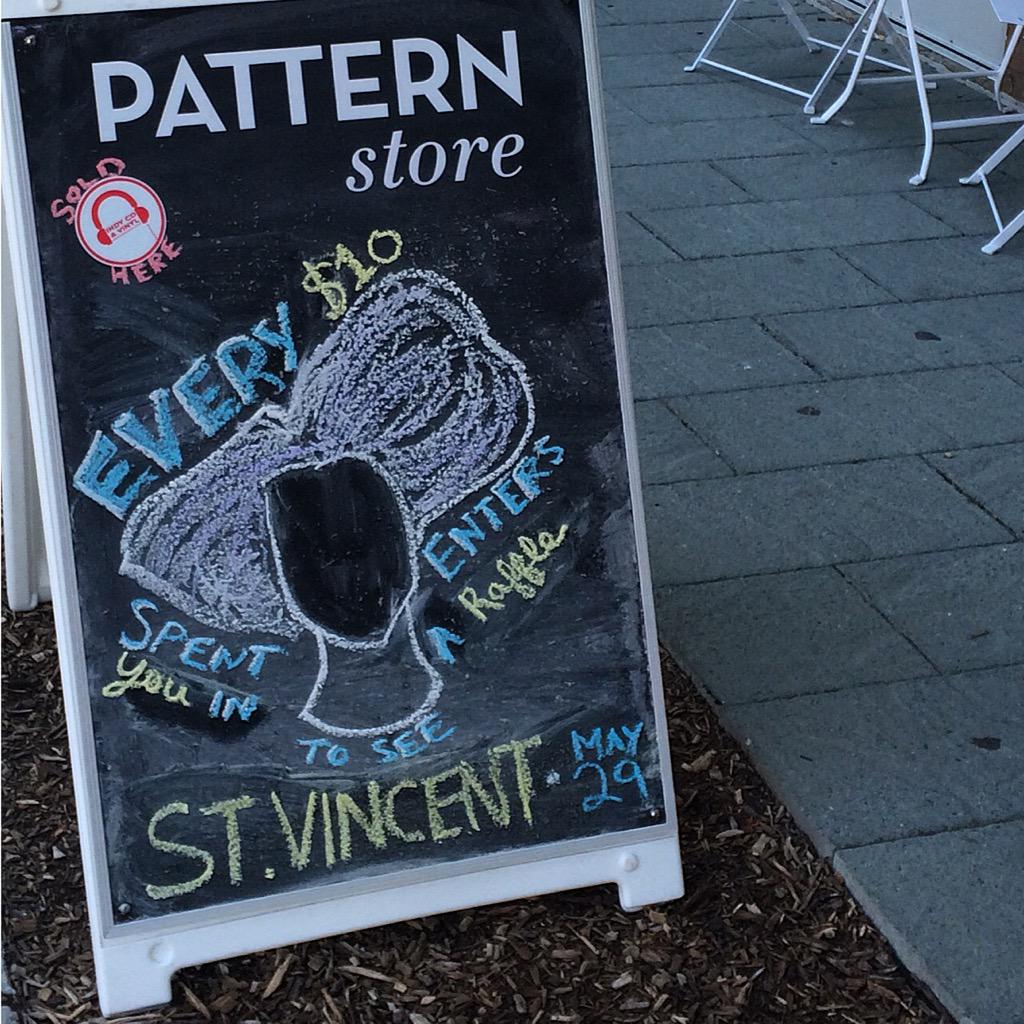 wincloud5's tweet image. RT @dyllhodg: Come to the #PatternStore to enter our free ticket giveaway for @st_vincent's upcoming Indy concert.