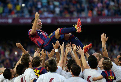 FutboolFichajes's tweet photo. "No hay recambio para Xavi. Nos tendremos que adaptar a otro tipo de jugador, no hay otro Xavi" 

LUIS ENRIQUE. http://t.co/NVZCAIwa6q