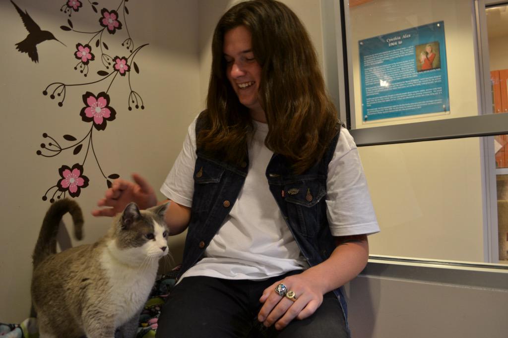 bateman_landon's tweet photo. My name is Landon and I love cats. http://t.co/xP3rPD6BXJ