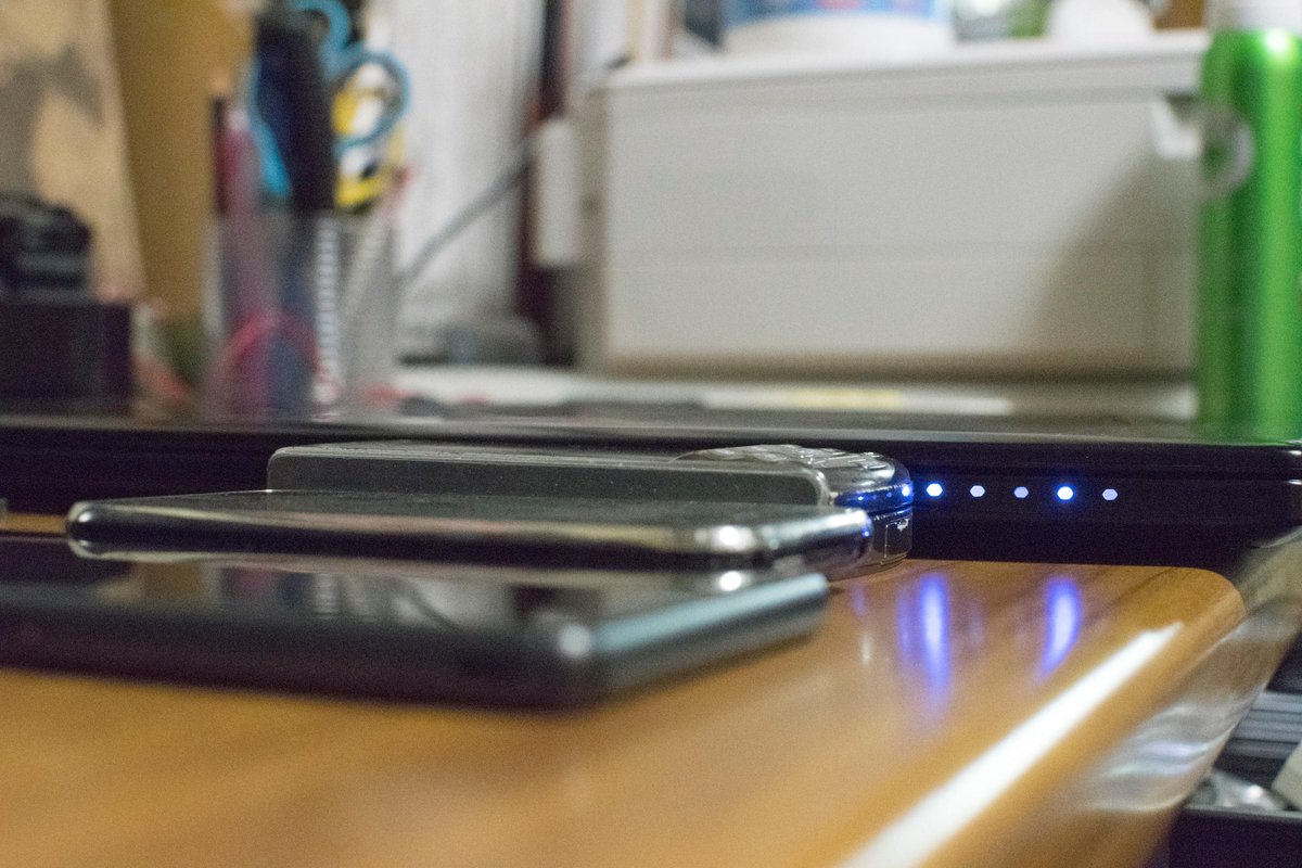 MASAI_Fischers's tweet photo. まじで薄っすいよな…
#GS60 http://t.co/pw5LxNcEhu