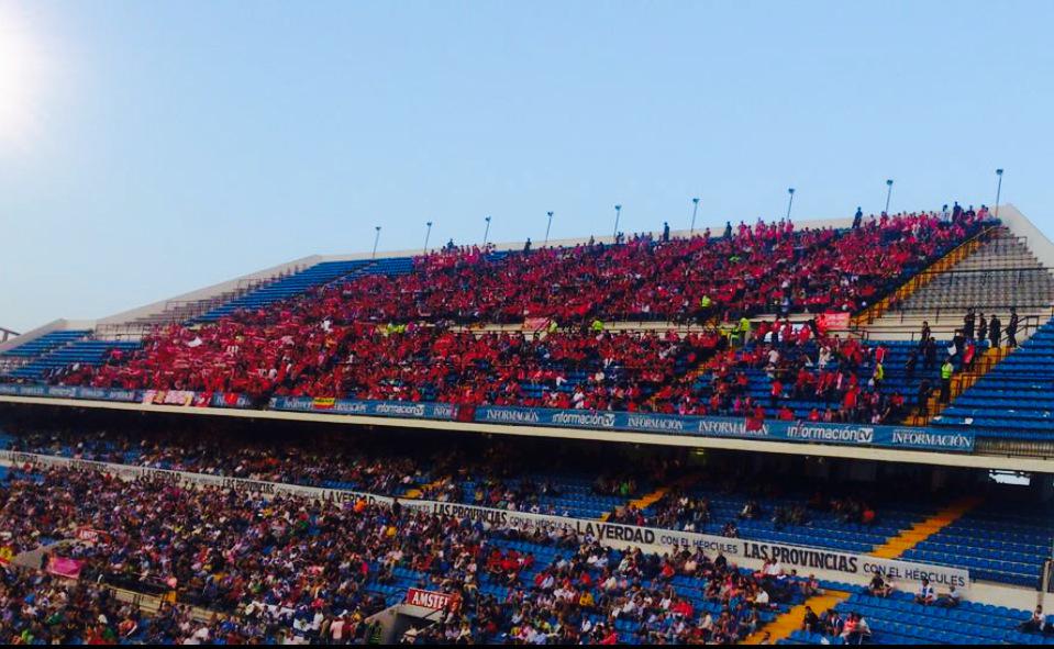 AVidal__'s tweet photo. Amor a tu tierra, a unos colores, a un escudo... amor al @realmurciacfsad #SoloHayUnRealMurcia #YoVoyAlRicoPerez http://t.co/TmraPIRGmW