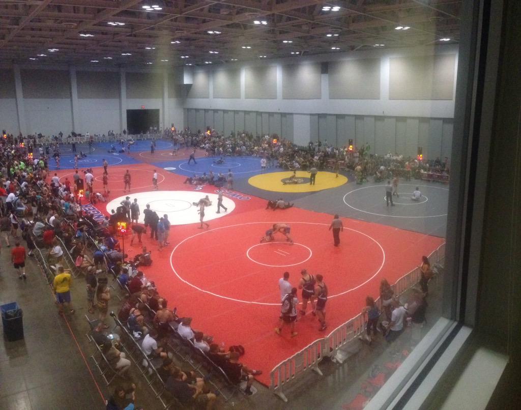 StateChampWC's tweet photo. Some of the sights above at NHSCA National Duals! @NHSCA #NationalDuals #VaBeach http://t.co/GEI4B1CKnS
