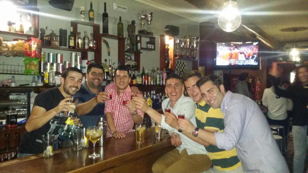 Aaron11natera's tweet photo. Pues donde siempre en el cruce sois los mejores @sebitass9 @PankGomez @elrifle8 @23_gf #laurisuri http://t.co/A5HcnHrFuV