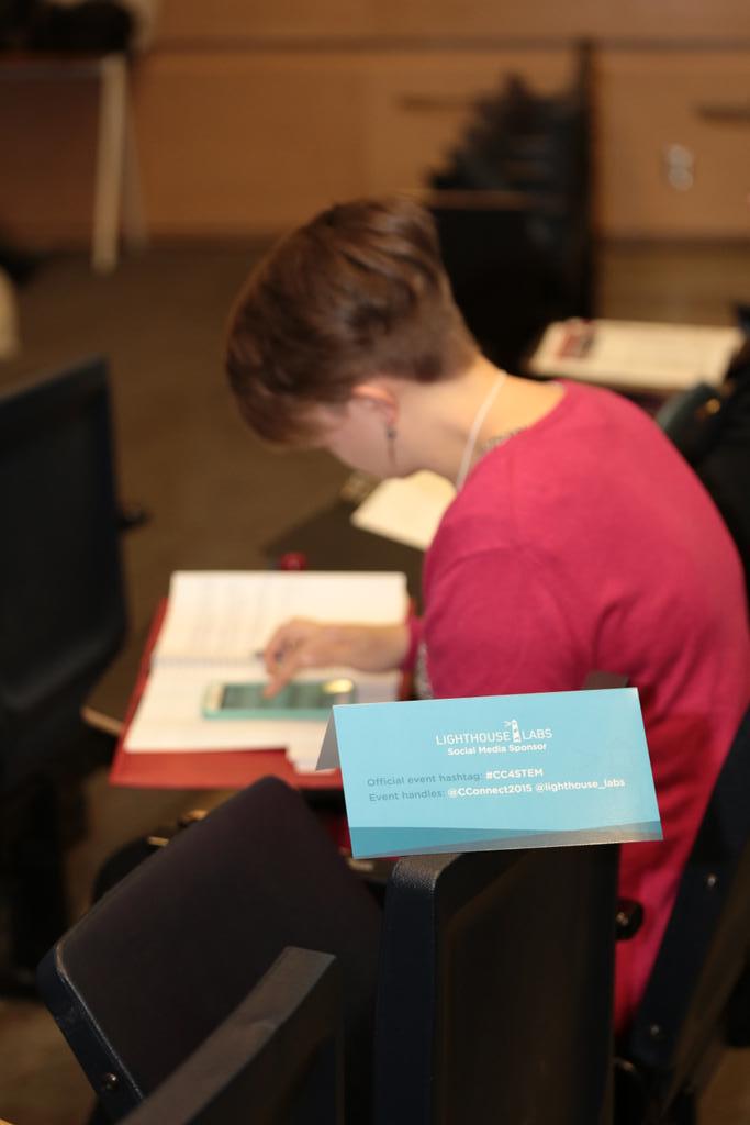 YogaPandaPhoto's tweet photo. Capturing the moments and tweeting a few photos, #CC4STEM @HumansofSFU http://t.co/u4o75cAOja