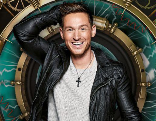 MeggEmbers's tweet photo. @bbuk #DannyBB is gorgeous i still cant get over how fit he is😍 http://t.co/vaH4kUBNDe