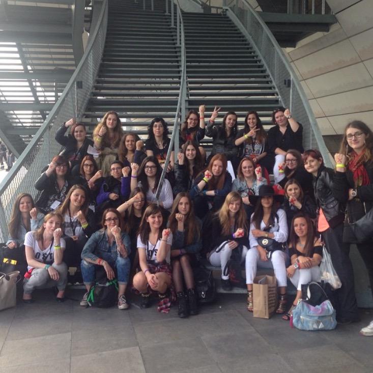 natebuzz's tweet photo. Reasons why I love the French!!! Thank you  #ENDITMOVEMENT @enditmovement http://t.co/4UsgbJVJ3U