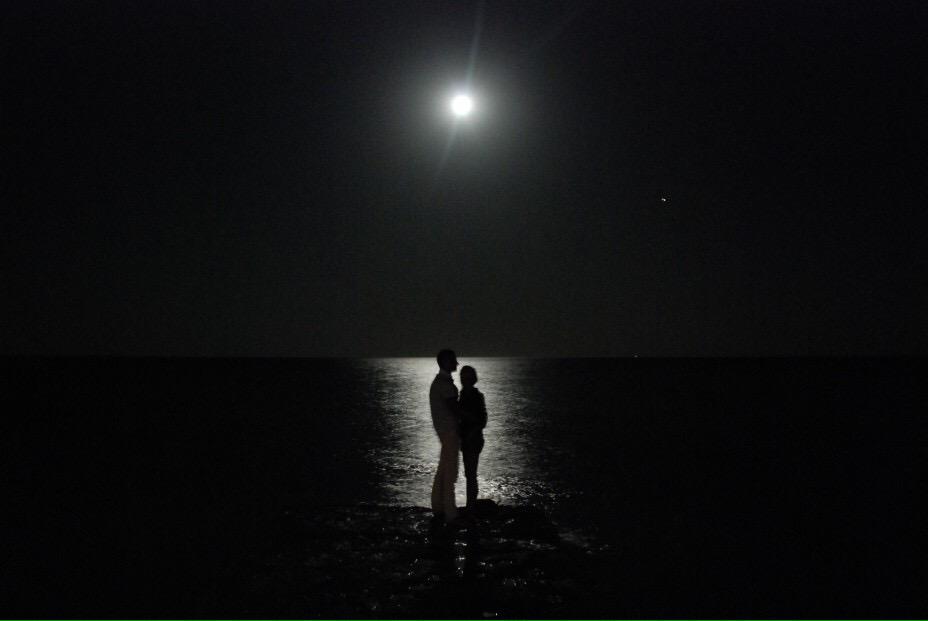 lampampony's tweet photo. Кроме любви твоей мне нету моря http://t.co/pf2vhBhPt9