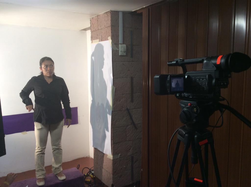 iecm's tweet photo. En unos minutos comienza el debate entre candidata/os al #DistritoXL, síguelo en el sitio del IEDF y @Capital_21 http://t.co/pqFsv2we05