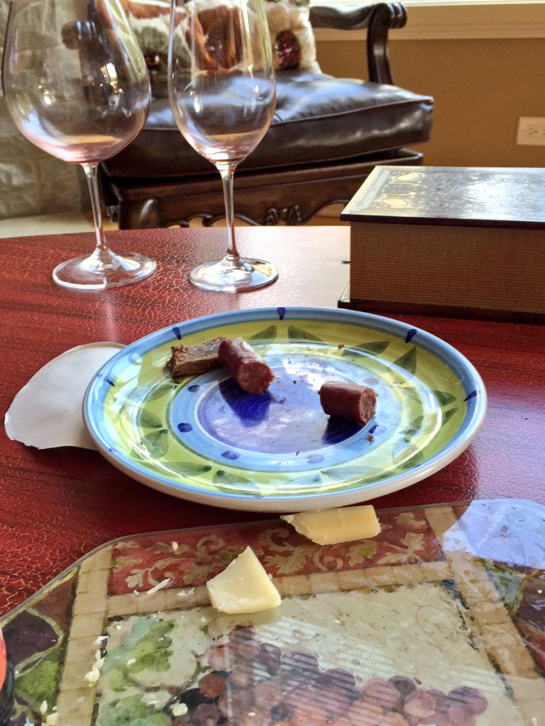 jack_epstein's tweet image. Afternoon one of #MemorialDayWeekend with @RuffinoWines &amp;amp; #HenriGouges #wine and elk jerky from @PeterRiskind. #great