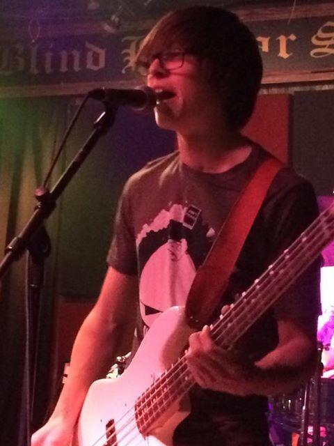 1STandSTEPHEN's tweet photo. We've been busy bees lately, but you can catch us playing at the Blind Beggar Pub on June 26 😎 http://t.co/97uj5LDEbt