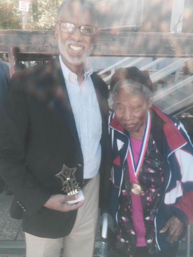 SenatorHaywood's tweet image. Joined #ACES museum today to honor minority veterans of WWll in #Germantown #RespectthePast #NurturetheFuture