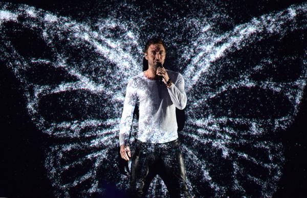 Blabbeando's tweet photo. I'm not watching #Eurovision but @outlandic is #FF https://t.co/HOjREvqNNR http://t.co/JlxRIZfYsj