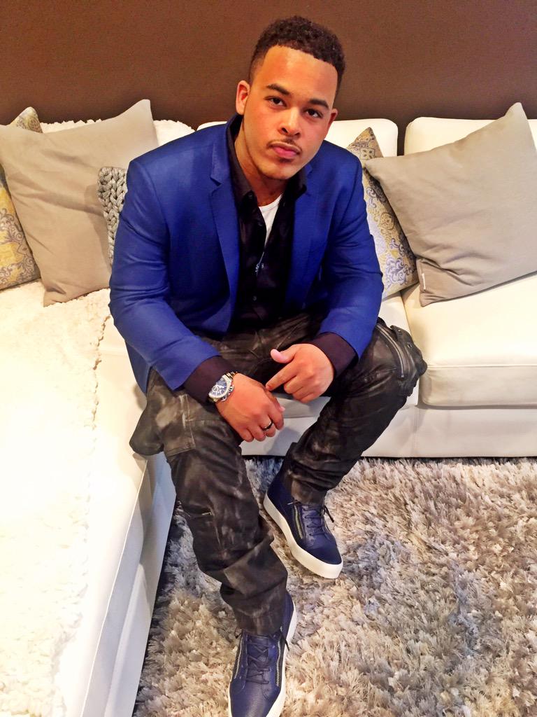_UncleDuke's tweet photo. #FlowersProm #2k15 http://t.co/nt2u9GQHfI
