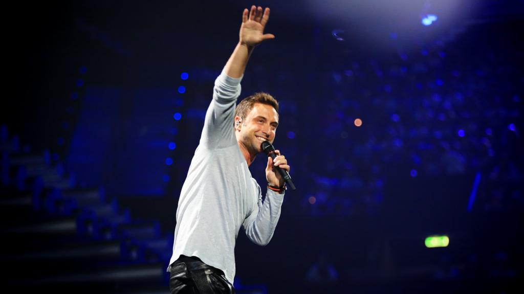 "We are all Heroes who ever you are whatever you believe in" <a href="/manszelmerlow/">Måns Zelmerlöw</a> #SWE #Eurovision #Eurovision2015