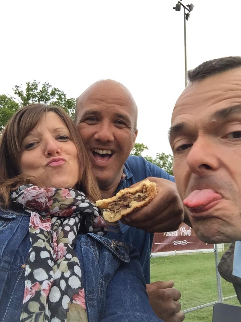 zoeyelland's tweet photo. Great day at #ttpfest 😊 http://t.co/5i4H9YfyaD