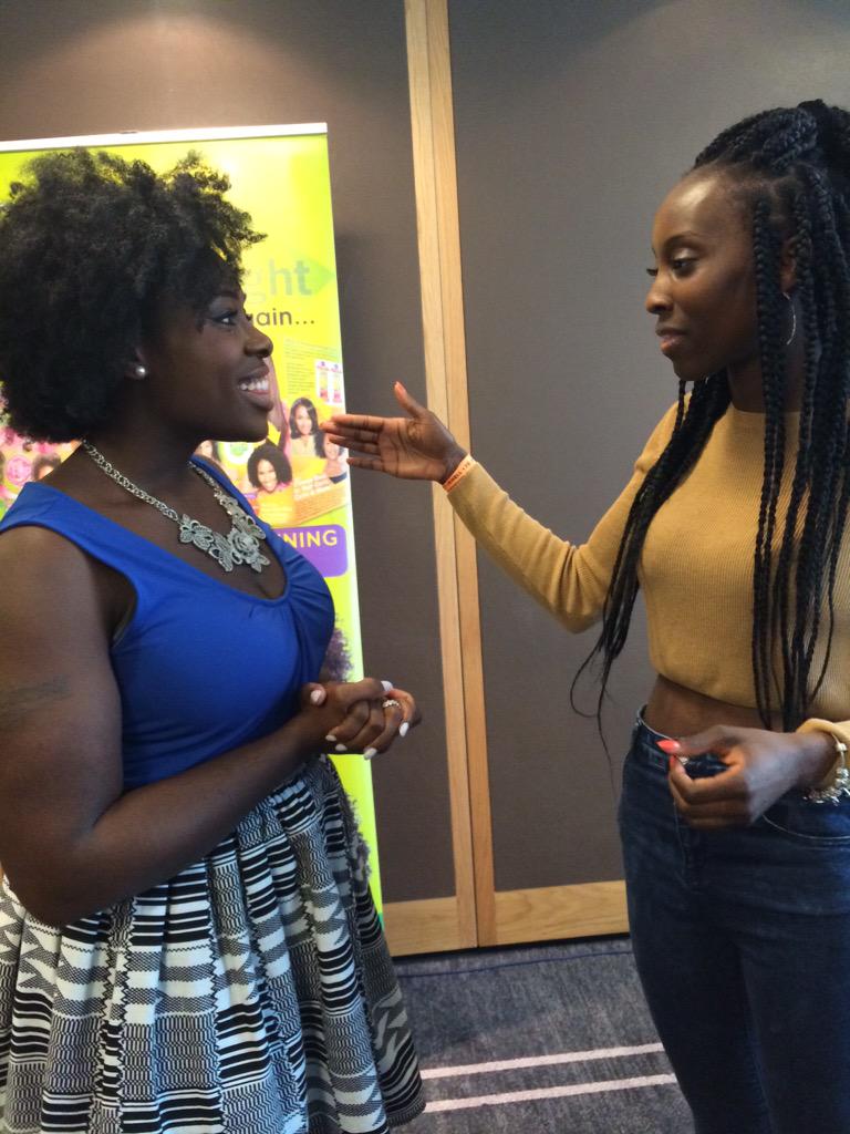 Thecurljunkie's tweet photo. @BlakIzBeautyful #curlvolution2015 I was honoured to meet this beautiful soul Thanks for coming to London xxxx😁😁 http://t.co/qPmu6yPm27