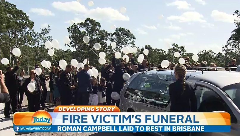 TheTodayShow's tweet photo. 2y/o that perished in Brisbane house fire has been remembered, w/ white balloons released in a silent tribute #Today9 http://t.co/yjQL0OjpF6
