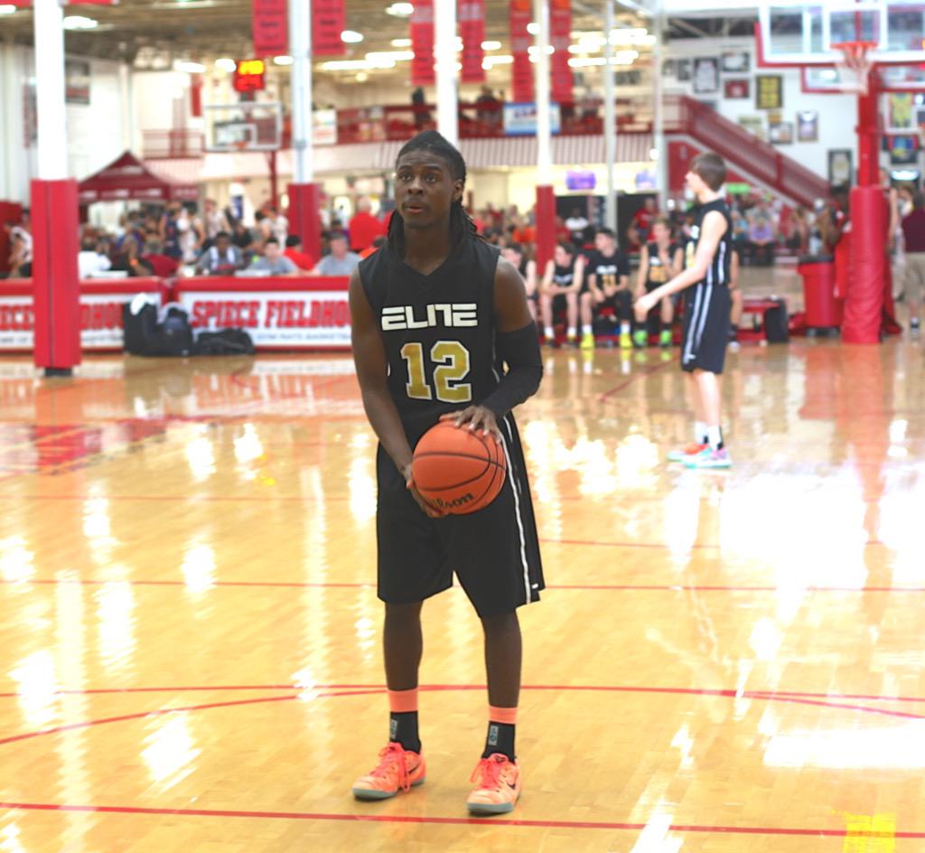 TPEBBall's tweet photo. G Jordan Bridges one of our toughest competitors and lockdown defender... #OneOnOneChamp http://t.co/yv40rF1zyj