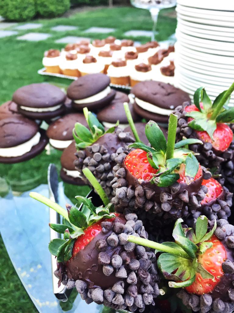 HamptonsMag's tweet photo. The evening is in full swing and were so glad that it's a #larryparty. #LawrenceScottEvents #HamptonsMagEvents http://t.co/6roCt6bFGF