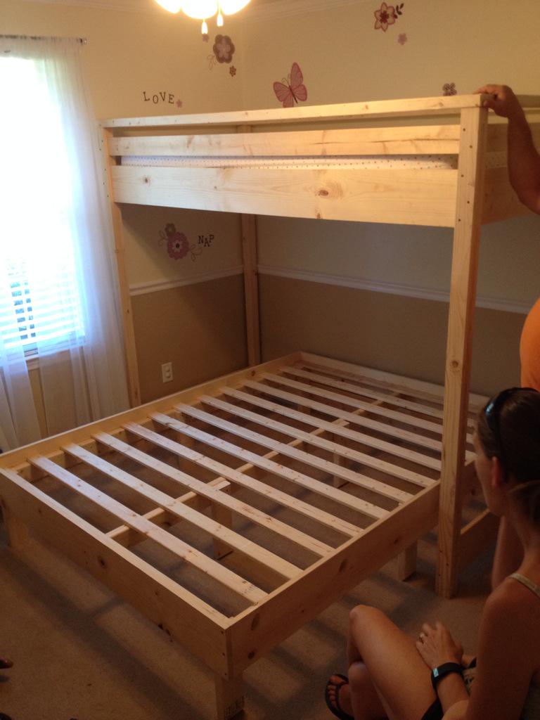 insidescott's tweet photo. Goodbye crib &amp; toddler beds. Hello DIY twin/queen. Built from Hailey &amp; Loft bed plans @knockoffwood #projectsaturday http://t.co/IdTzT4bY00