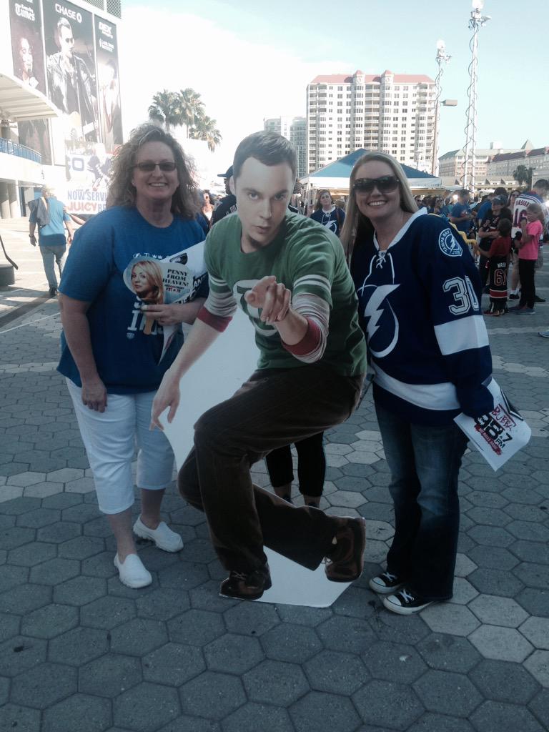 Weatherskaren's tweet photo. Look who I ran into at the Lightning game #SheldonCooper #BigBangTheory @jimparson2 http://t.co/cQHmLTNOAH