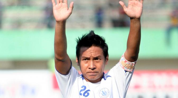 Demi Juara Piala Polda Jateng, PSCS Tarik Pulang Taryono  bit.ly/1KrDj0y
