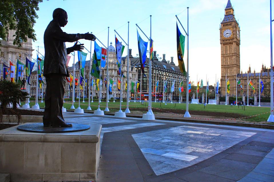 GeorgeMorina's tweet photo. The statue of #NelsonMandela in #Parliament Square, #London  © George Morina. http://t.co/asG7UuCvLU