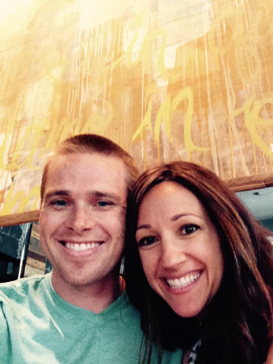 jwhitmore80's tweet photo. Dinner with the most beautiful girl I've ever met. #CUCINAselfie #10years http://t.co/8Gy3E4DAlU