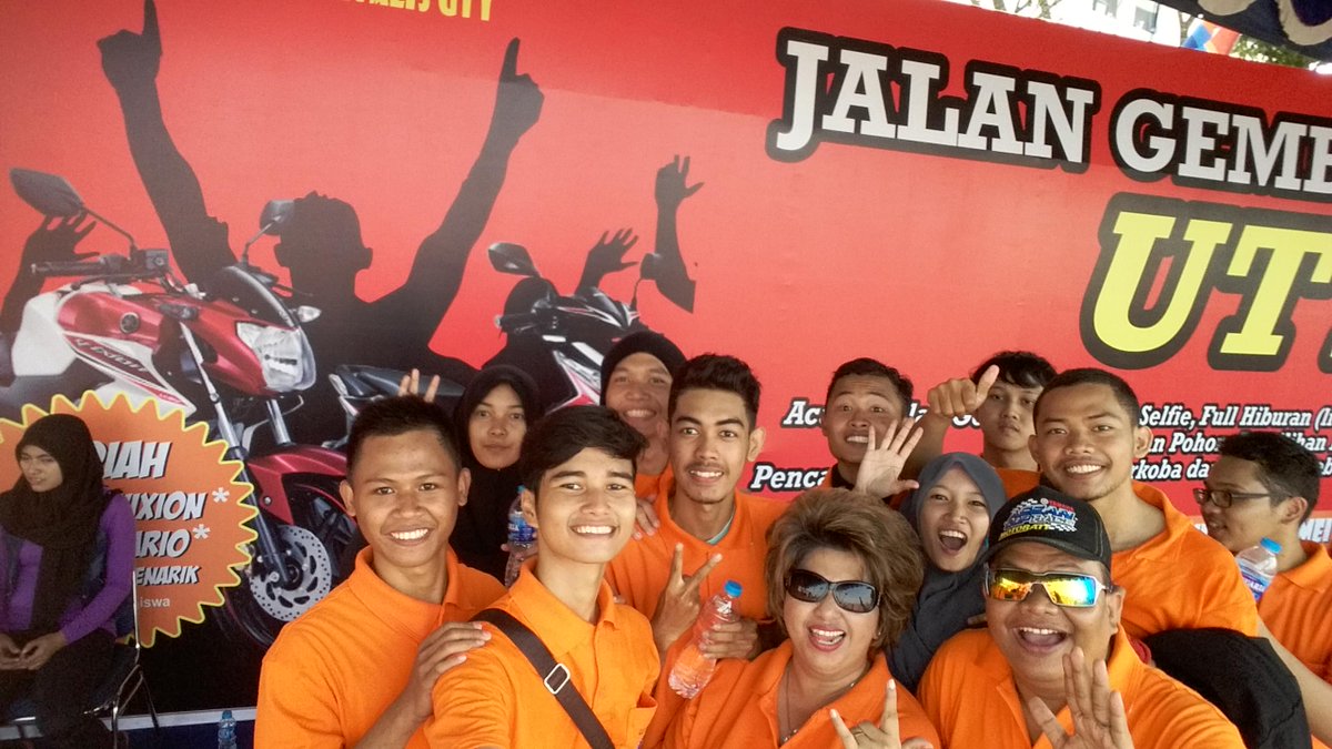 anifia22's tweet photo. @Dies13UTY  #jalangembirauty sama sang mc ;) #panggungacarauty http://t.co/b4P9ns2U2l
