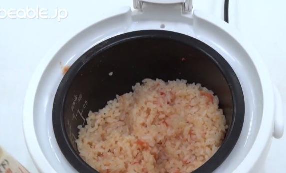 FIFI_Egypt's tweet photo. ◻️レシピ：炊飯器にトマトを入れて炊くだけ！『トマトまるごとごはん』が美味すぎる
http://t.co/E0bGpDwTt1 http://t.co/gOloQEbjbr