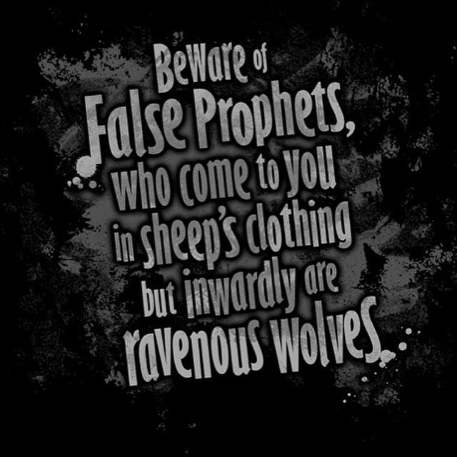 ConnectCatholic's tweet photo. Remember that the Devil doesn't sleep, but seeks our ruin in a thousand ways. 
-St. Angela Merici #Pray http://t.co/BkAIUkAh92